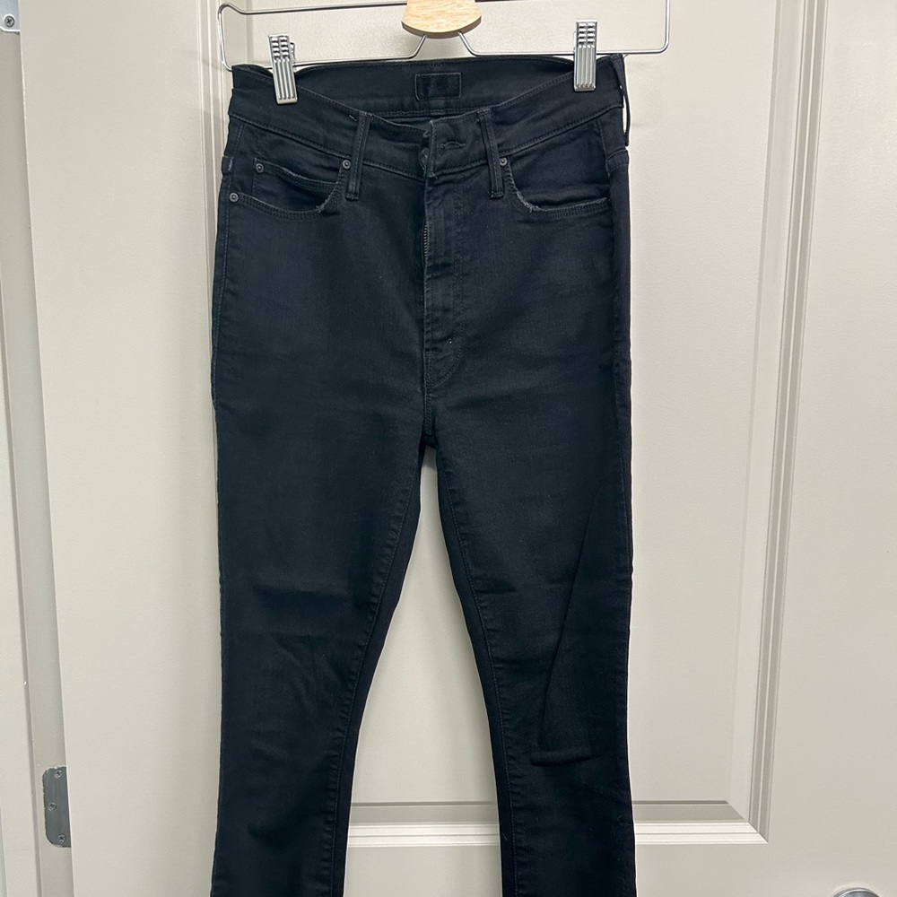 Mother stunner zip ankle step fray jeans in black